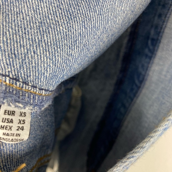 Zara Trafaluc Denim Blue Short Overall Romper Women’s size‎ XS - Picture 3 of 12